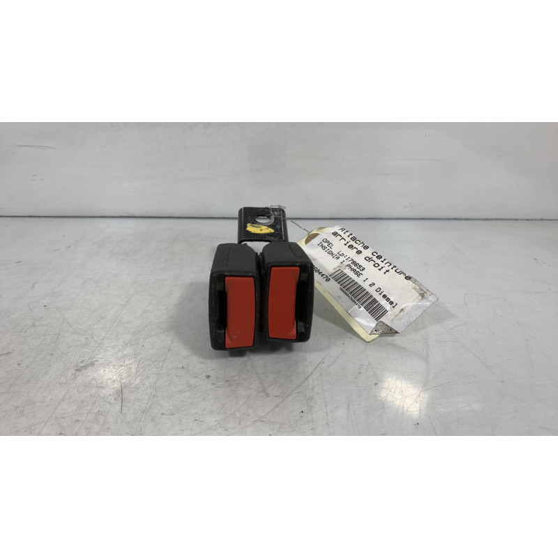 Attache ceinture arriere droit OPEL INSIGNIA 1 Photo n°3