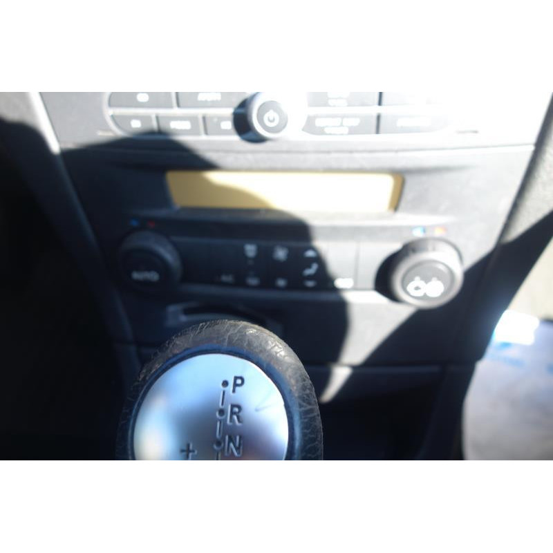 Vitre arriere droit RENAULT LAGUNA 2 Photo n°8