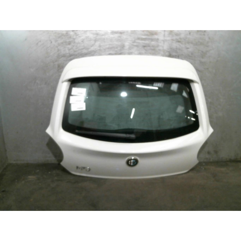 Malle/Hayon arriere ALFA ROMEO MITO Photo n°1