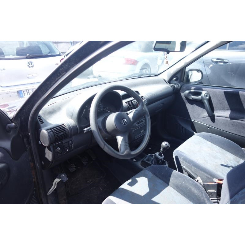 Ceinture arriere droit OPEL CORSA B Photo n°3