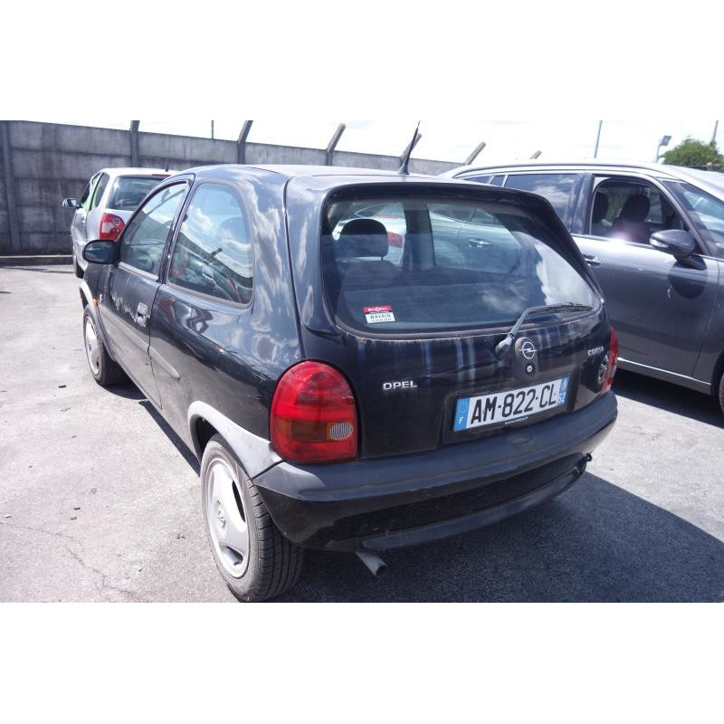 Ceinture arriere droit OPEL CORSA B Photo n°6