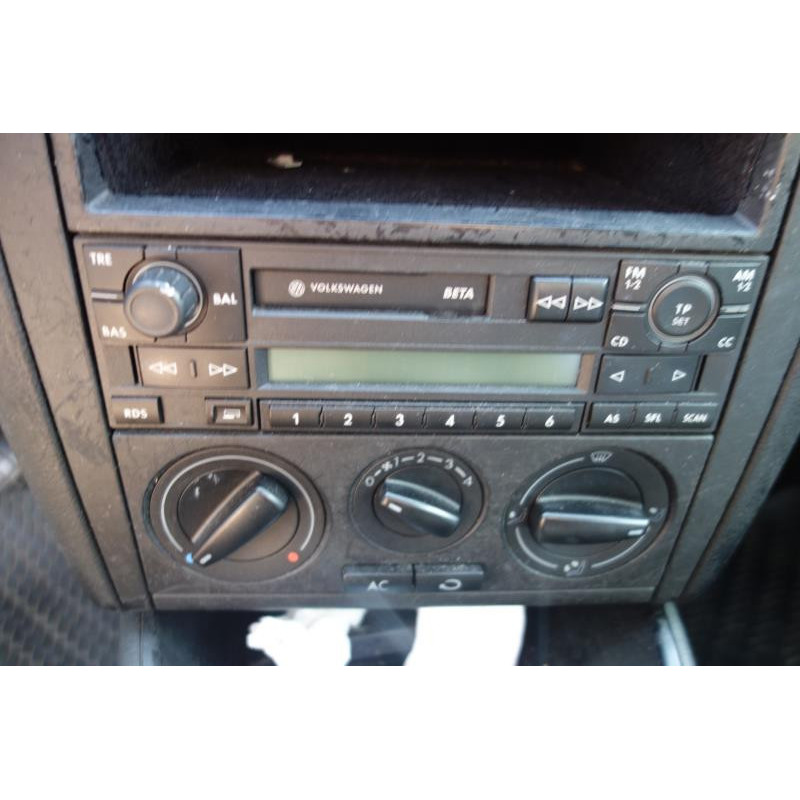 Pretensionneur de ceinture avant droit VOLKSWAGEN GOLF 4 Photo n°9