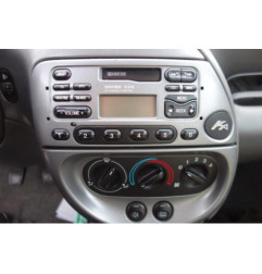 Trappe d'essence FORD KA 1
