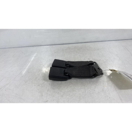 Attache ceinture arriere centrale FORD KA 1 Photo n°1