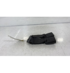 Attache ceinture arriere centrale FORD KA 1