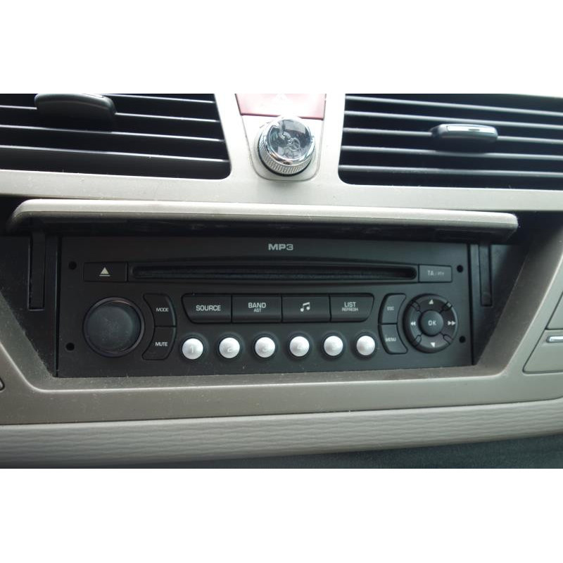 Volant CITROEN C4 GRAND PICASSO 1 Photo n°8
