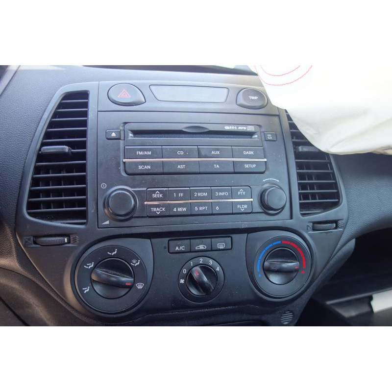 Retroviseur gauche HYUNDAI I 20 1 Photo n°9