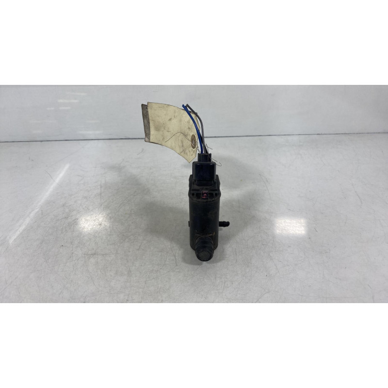 Pompe lave glace avant HYUNDAI I 20 1 Photo n°2