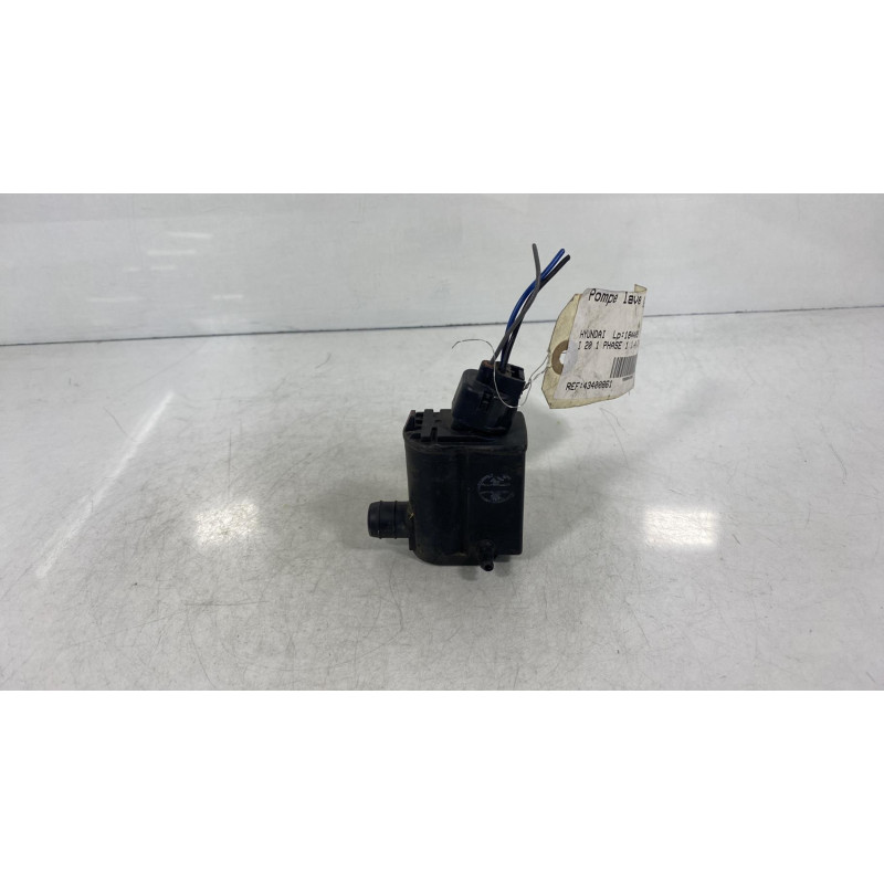 Pompe lave glace avant HYUNDAI I 20 1 Photo n°3