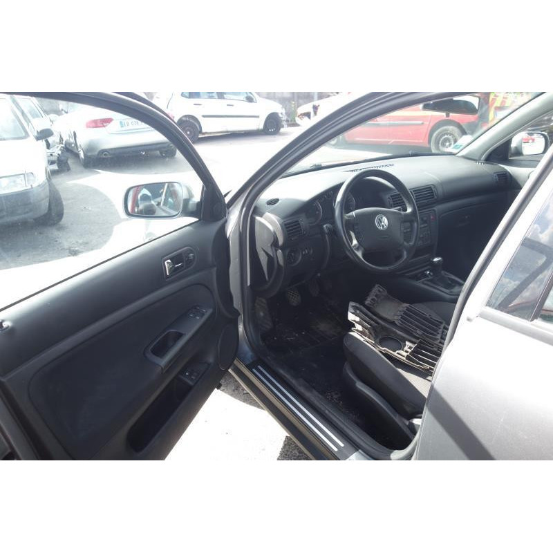 Air bag conducteur VOLKSWAGEN PASSAT 4 Photo n°1
