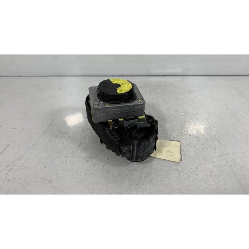Pretensionneur de ceinture arriere droit VOLKSWAGEN PASSAT 4 Photo n°2