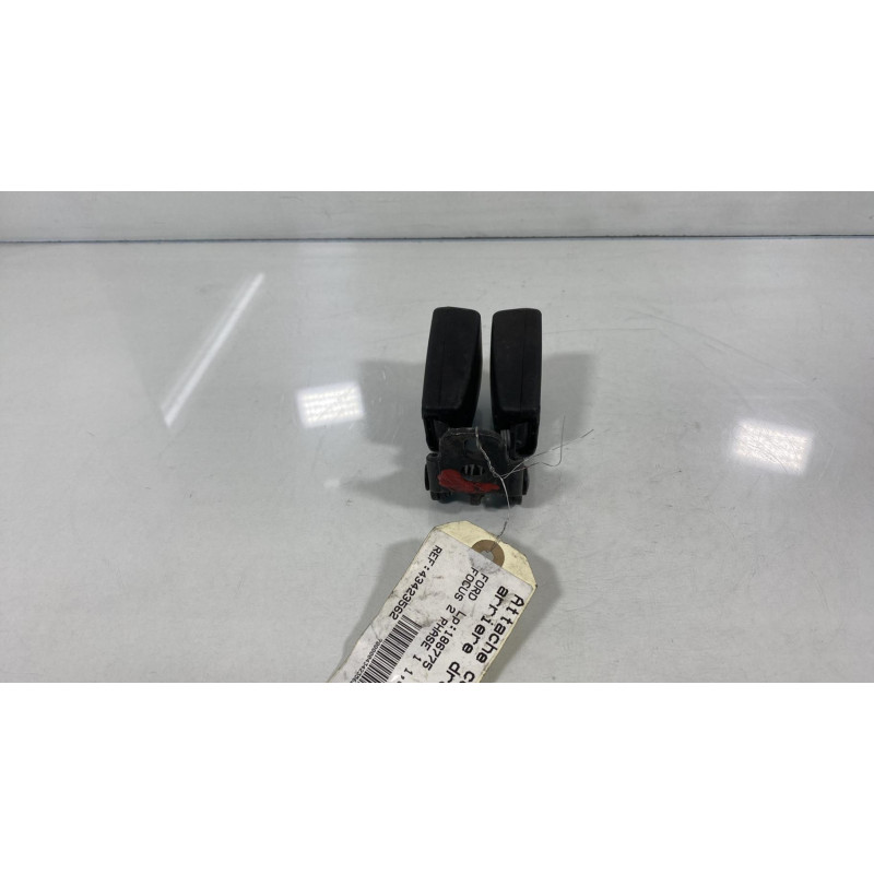 Attache ceinture arriere droit FORD FOCUS 2 Photo n°2