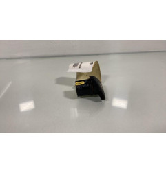 Bouton de warning FORD FIESTA 5