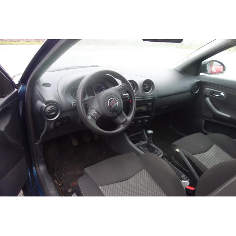 Air bag conducteur SEAT IBIZA 3 Photo n°5