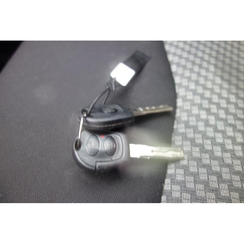 Air bag conducteur SEAT IBIZA 3 Photo n°9