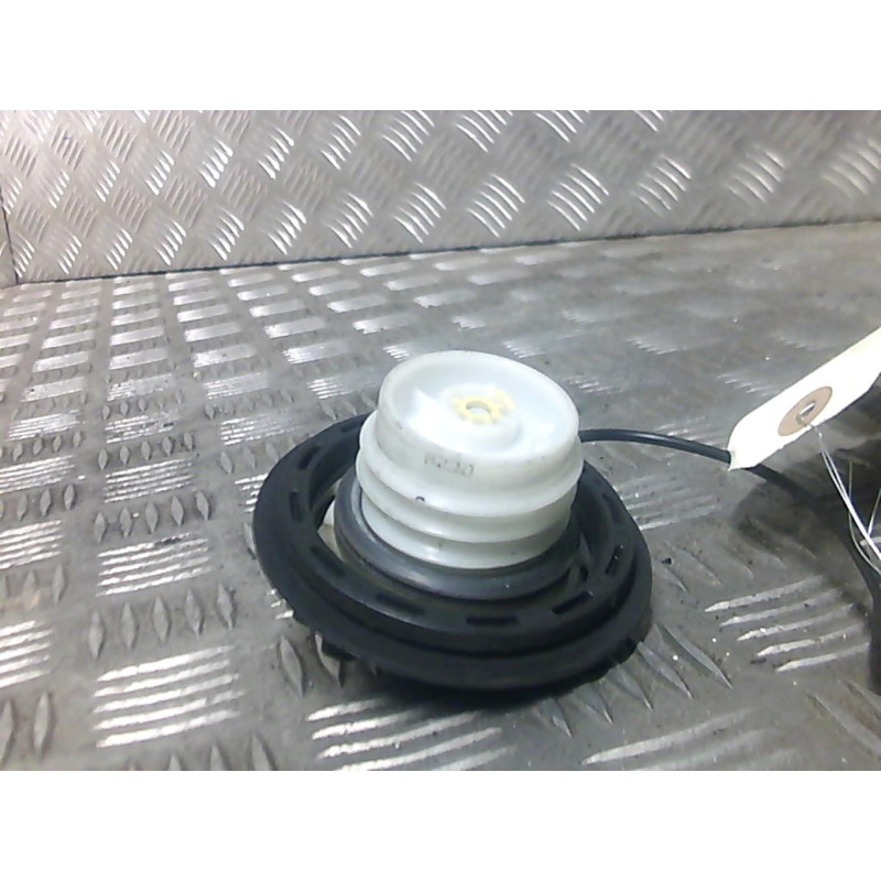 Bouchon de carburant FORD MONDEO 1 Photo n°2