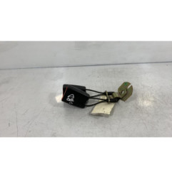 Attache ceinture arriere droit FORD MONDEO 1