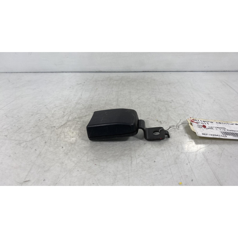 Attache ceinture avant droit FORD KA 1 Photo n°2