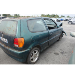 Attache ceinture avant gauche VOLKSWAGEN POLO 3