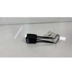 Attache ceinture arriere droit VOLKSWAGEN GOLF 3 Photo n°1