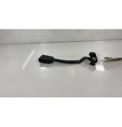 Attache ceinture avant droit VOLKSWAGEN GOLF 4