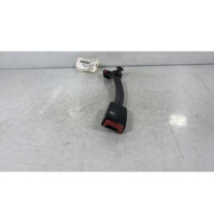 Attache ceinture avant gauche VOLKSWAGEN GOLF 4 Photo n°1