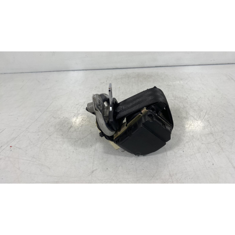 Ceinture arriere droit VOLKSWAGEN BORA Photo n°2