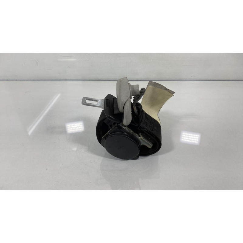 Ceinture arriere gauche VOLKSWAGEN BORA Photo n°3