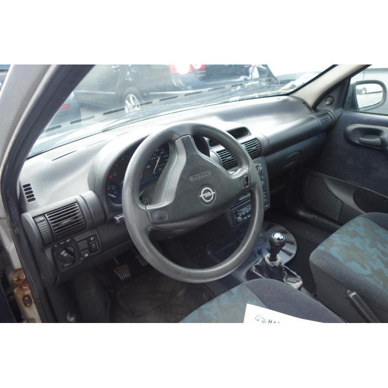 Ceinture arriere droit OPEL CORSA B Photo n°8
