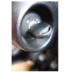 Ceinture arriere droit OPEL CORSA B