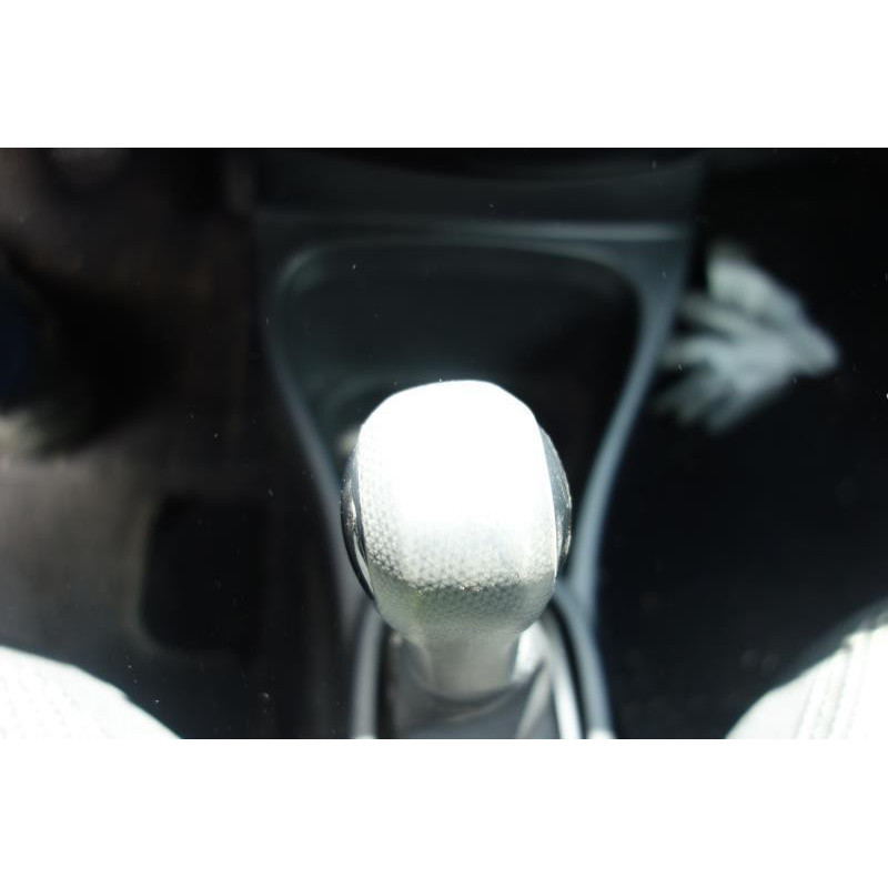Verin de coffre NISSAN MICRA 3 Photo n°5