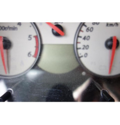 Verin de coffre NISSAN MICRA 3