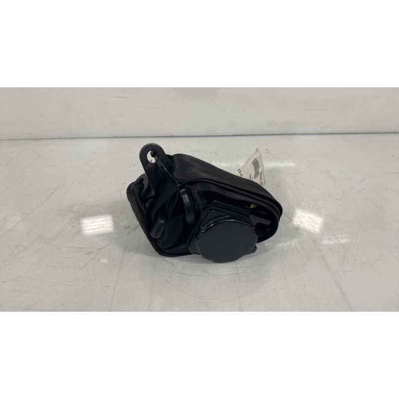 Ceinture arriere droit VOLKSWAGEN FOX Photo n°2