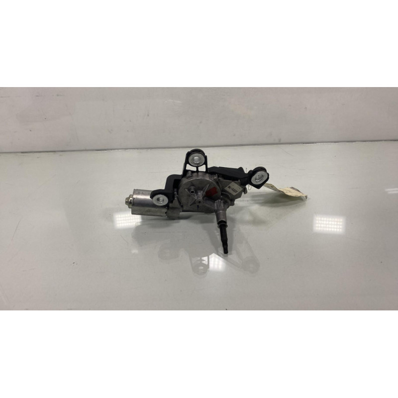 Moteur essuie glace arriere VOLKSWAGEN FOX Photo n°4