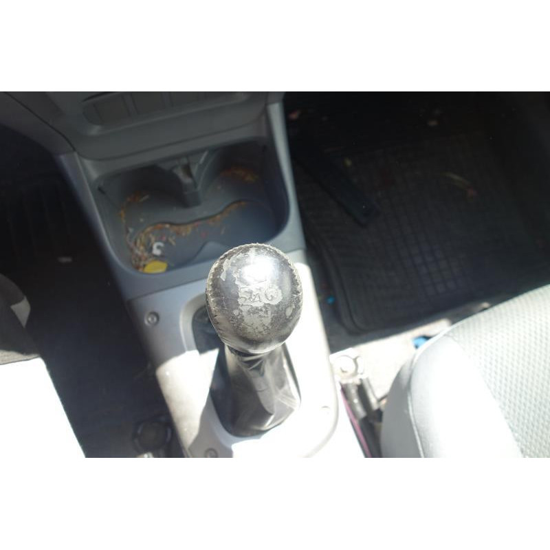Anti brouillard arriere TOYOTA RAV4 2 Photo n°8