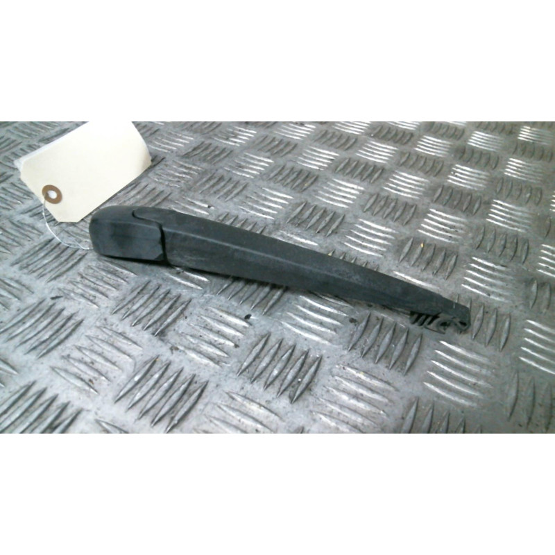 Bras essuie glace arriere TOYOTA RAV4 2 Photo n°1