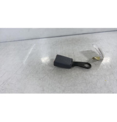 Attache ceinture arriere droit TOYOTA RAV4 2 Photo n°1