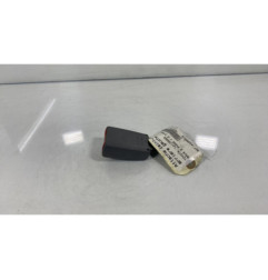 Attache ceinture arriere gauche TOYOTA RAV4 2 Photo n°1