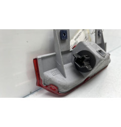 Feu arriere stop central TOYOTA RAV4 2