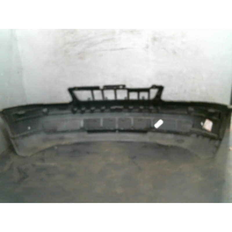 Pare choc avant VOLKSWAGEN PASSAT 4 Photo n°2