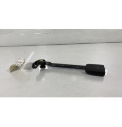 Attache ceinture avant droit VOLKSWAGEN PASSAT 4 Photo n°1