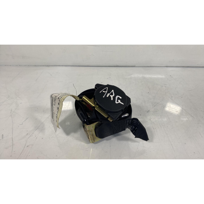 Ceinture arriere gauche OPEL CORSA A Photo n°3