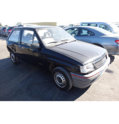 Serrure de coffre OPEL CORSA A