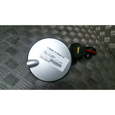 Trappe d'essence OPEL CORSA D Photo n°1