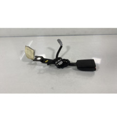 Attache ceinture avant gauche TOYOTA AURIS 1