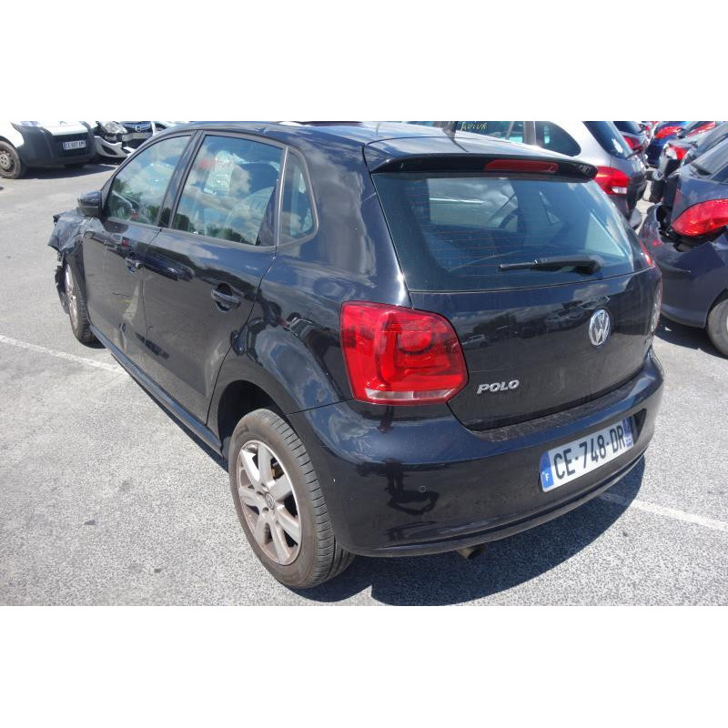 Volant VOLKSWAGEN POLO 5 Photo n°8