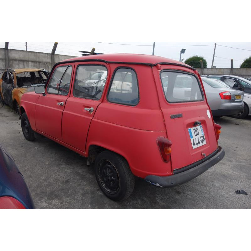 Attache ceinture avant droit RENAULT R4 Photo n°7