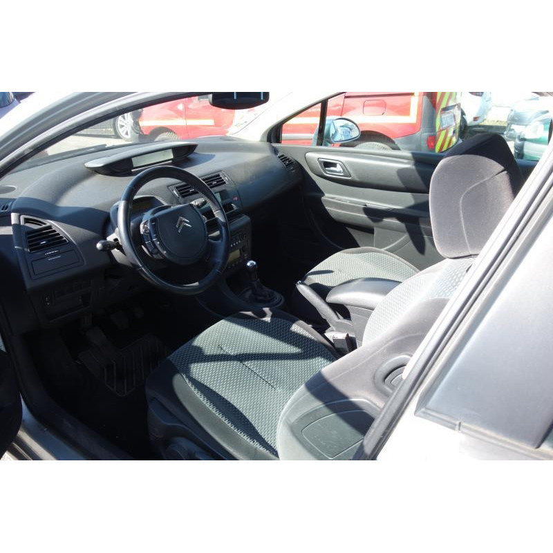 Trappe d'essence CITROEN C4 1 Photo n°10