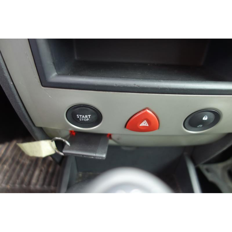 Porte arriere gauche RENAULT MEGANE 2 Photo n°8