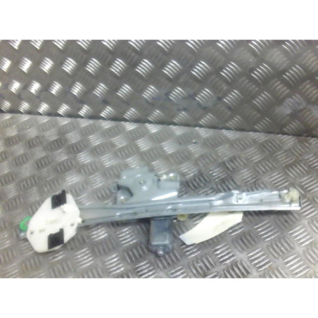 Leve vitre electrique arriere droit RENAULT CLIO 2 Photo n°1